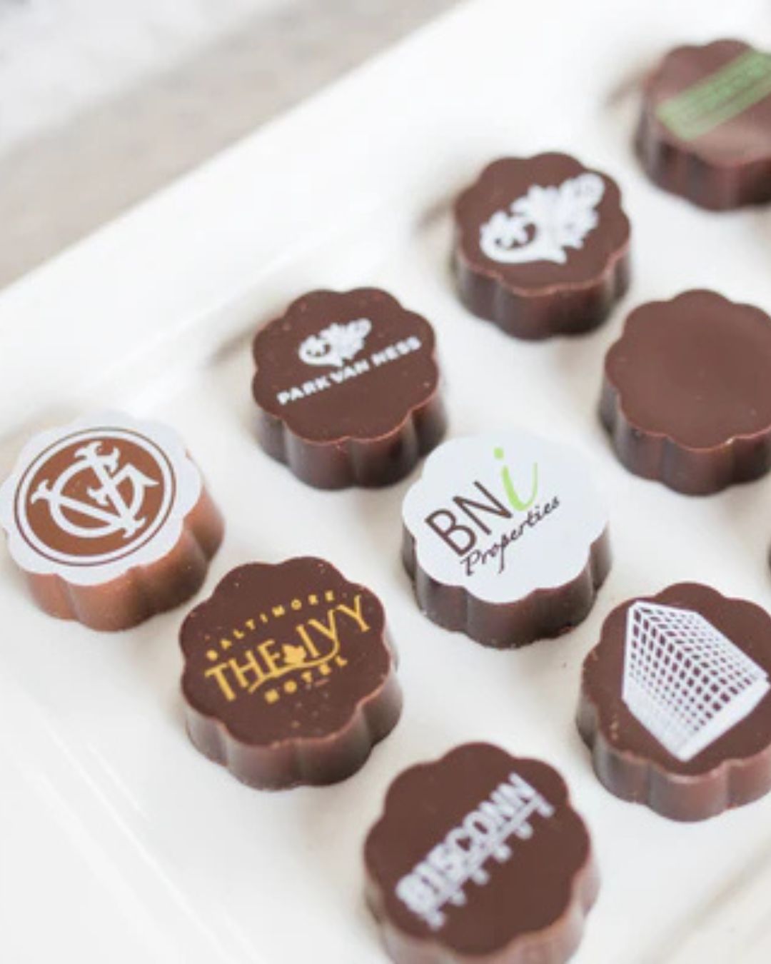 Custom Logo Chocolate Bonbons – Elegant Branded Treats for Events & Gifting