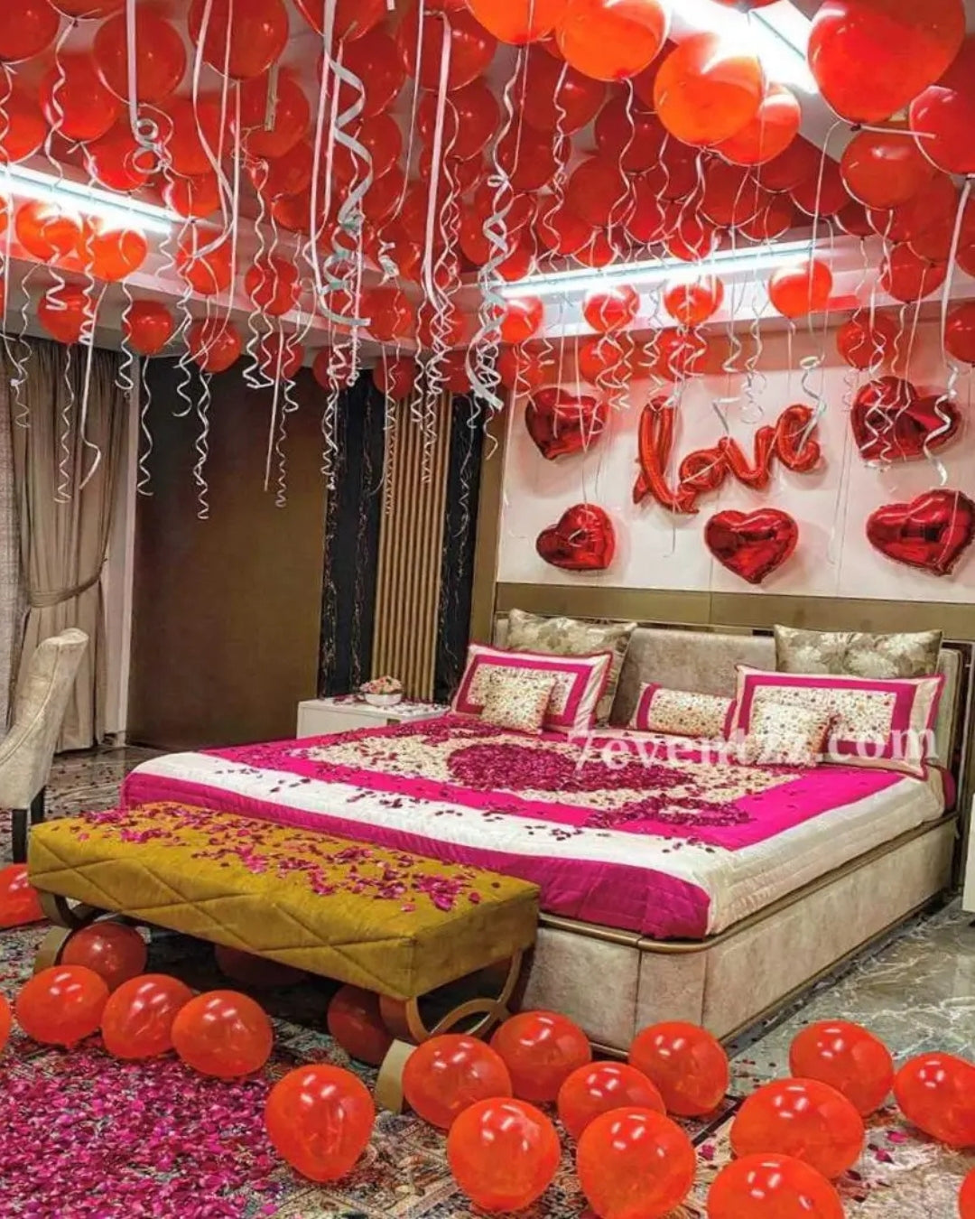 Romantic Wedding Room Décor – Celebrate Love in Every Corner
